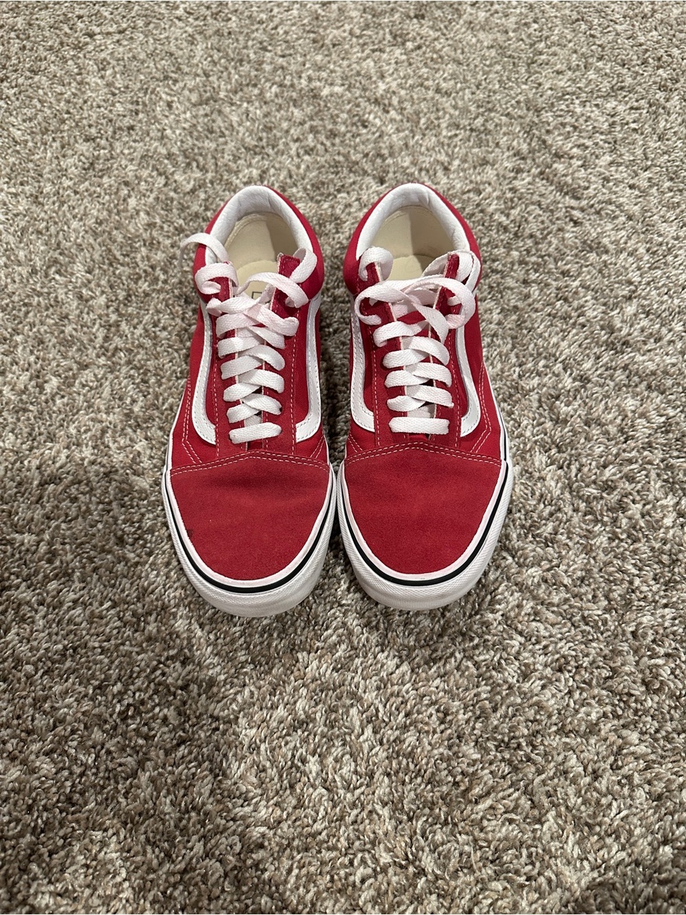 Vans Kids Old Skool Classic Lace-Up Sneakers in burgundy/light red